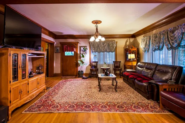 $475,000 | 337 South Spokane Avenue, Newport, WA 99156