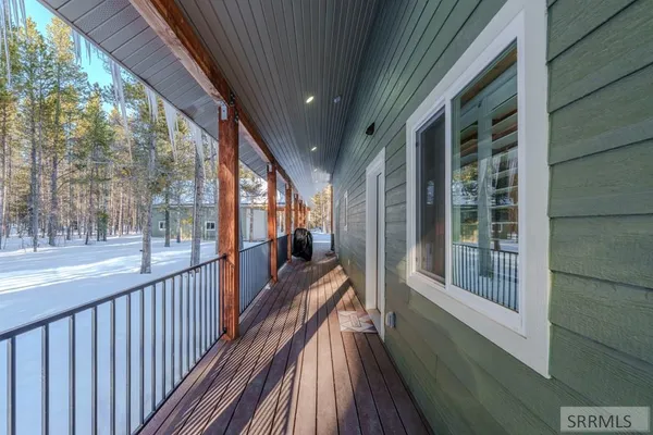 $1,324,000 | 2830 Morning Dew Drive, Island Park, ID 83429