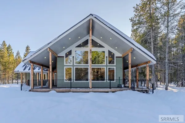 $1,324,000 | 2830 Morning Dew Drive, Island Park, ID 83429