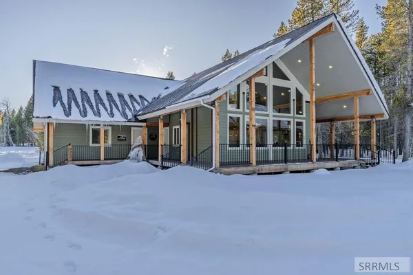 $1,324,000 | 2830 Morning Dew Drive, Island Park, ID 83429