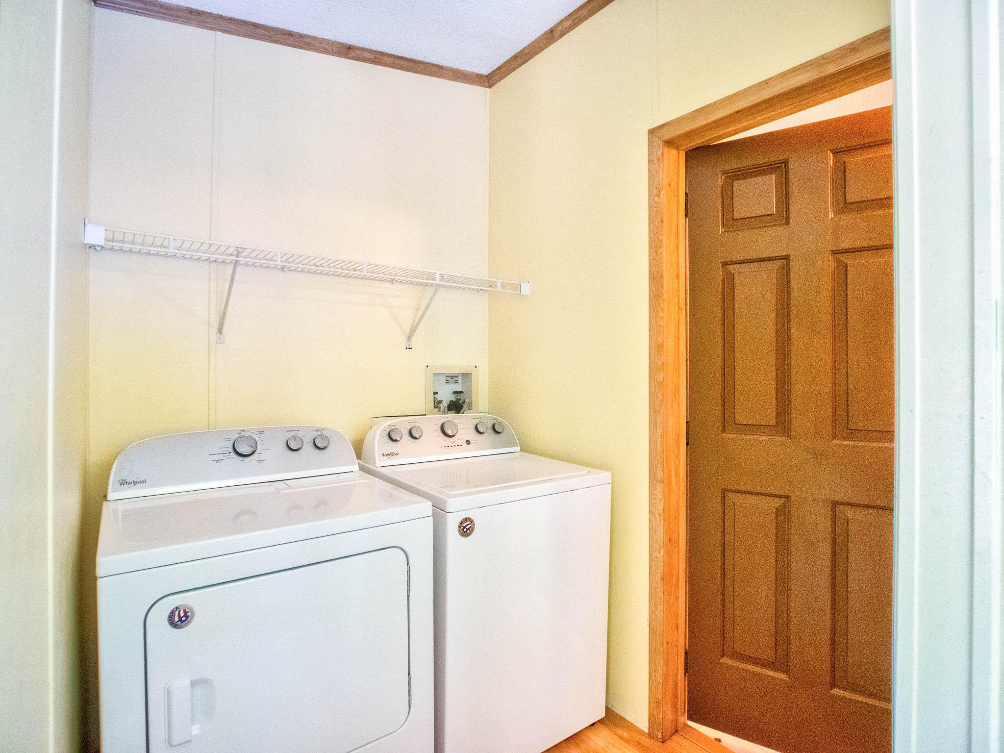 3527 Nichols Road Kalamazoo, MI 49004 - Photo 18 of 23 Laundry Room
