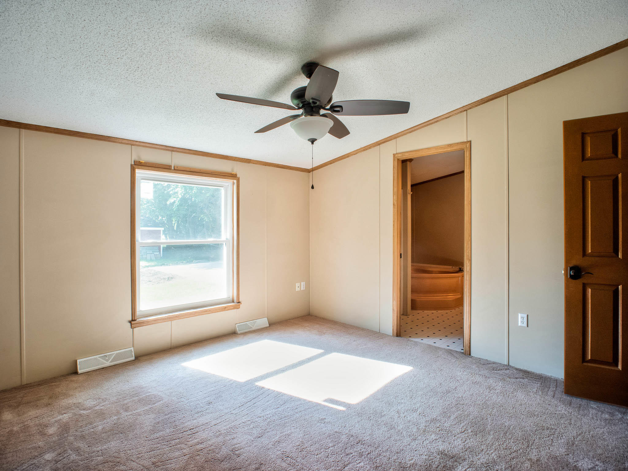 3527 Nichols Road Kalamazoo, MI 49004 - Photo 9 of 23 Bedroom 1