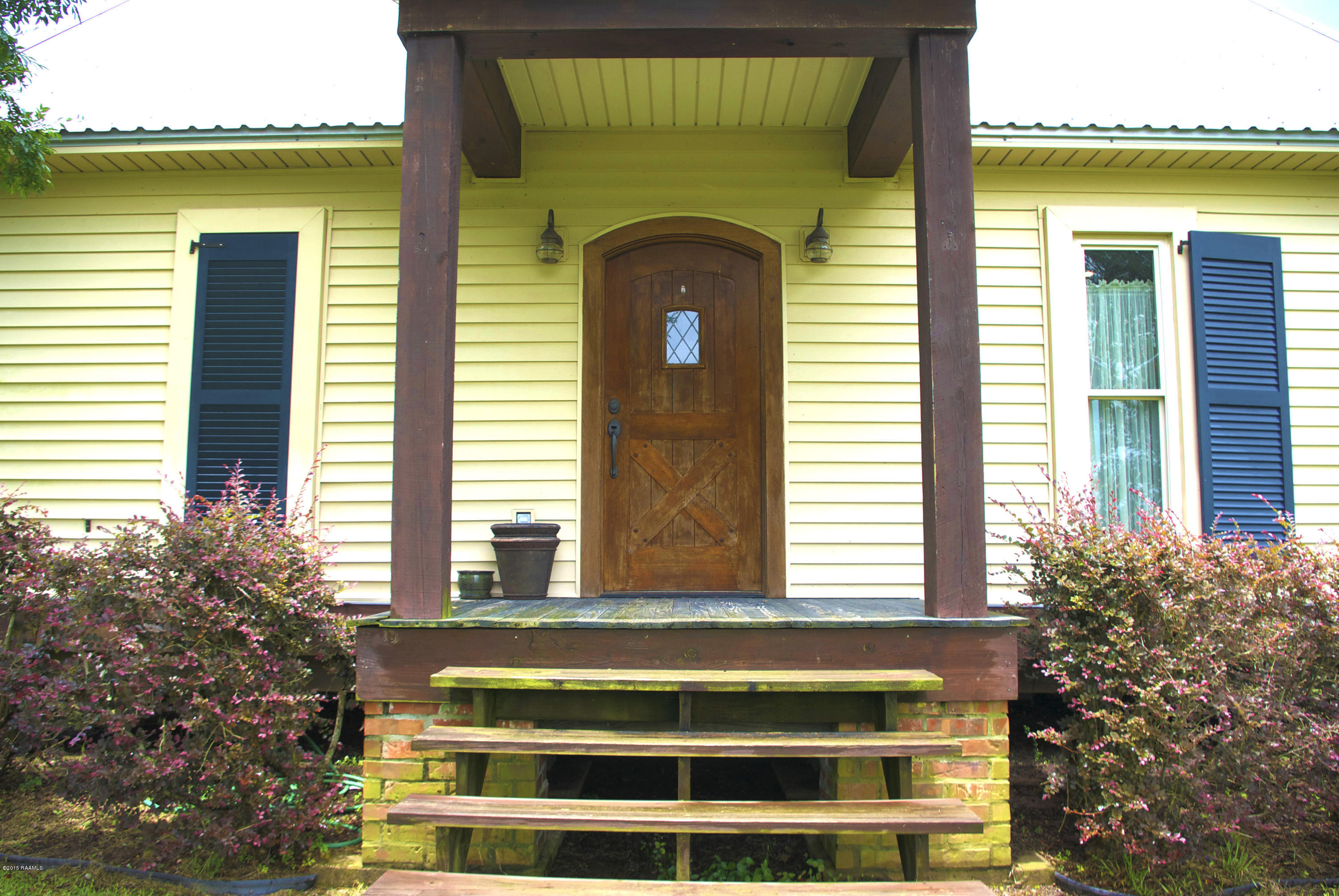 925 Texas Eastern Road Opelousas, LA 70570 - Photo 4 of 45 front