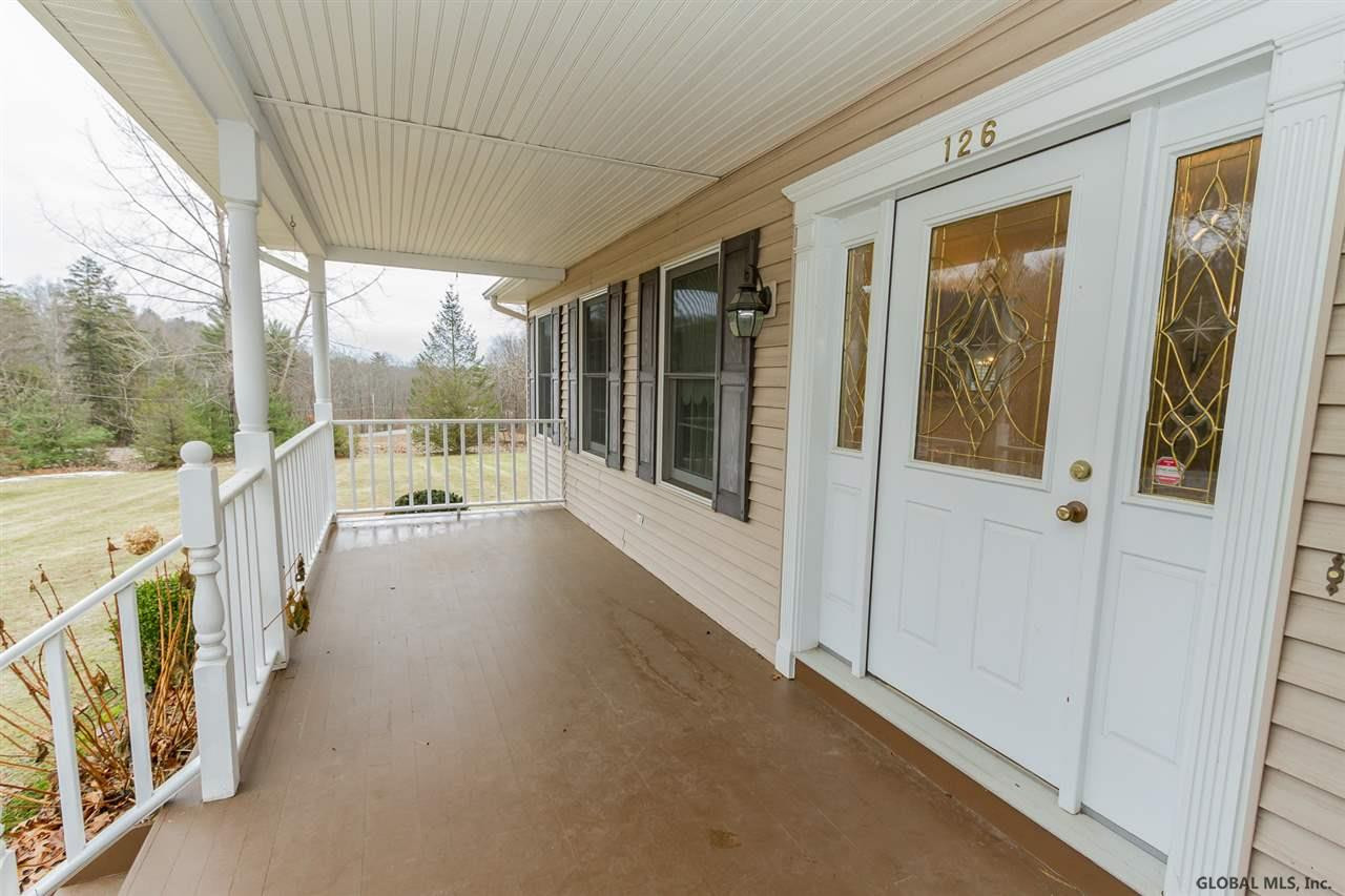 126 Cramer Road Malta, NY 12020 - Photo 4 of 38 Photo 4