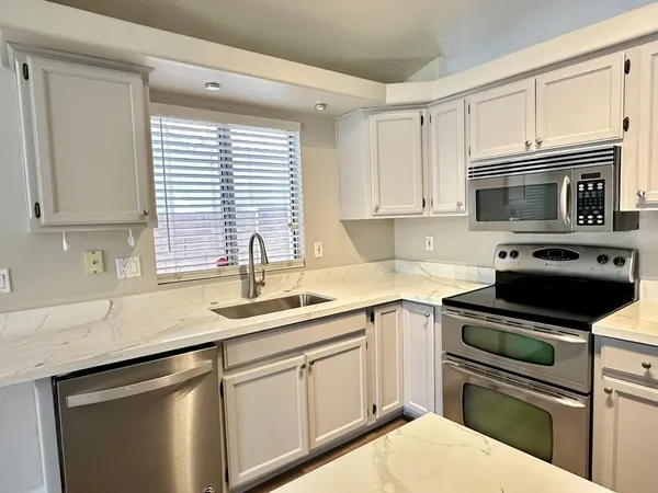 $2,750 | 4781 West Harrison Street, Chandler, AZ 85226