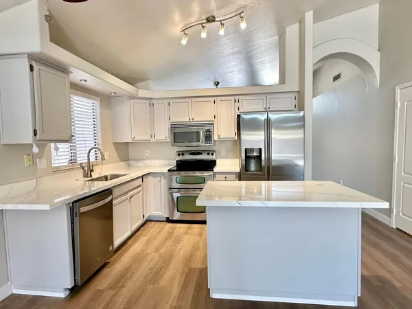 $2,750 | 4781 West Harrison Street, Chandler, AZ 85226