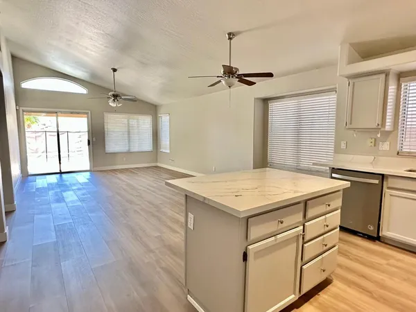 $2,750 | 4781 West Harrison Street, Chandler, AZ 85226