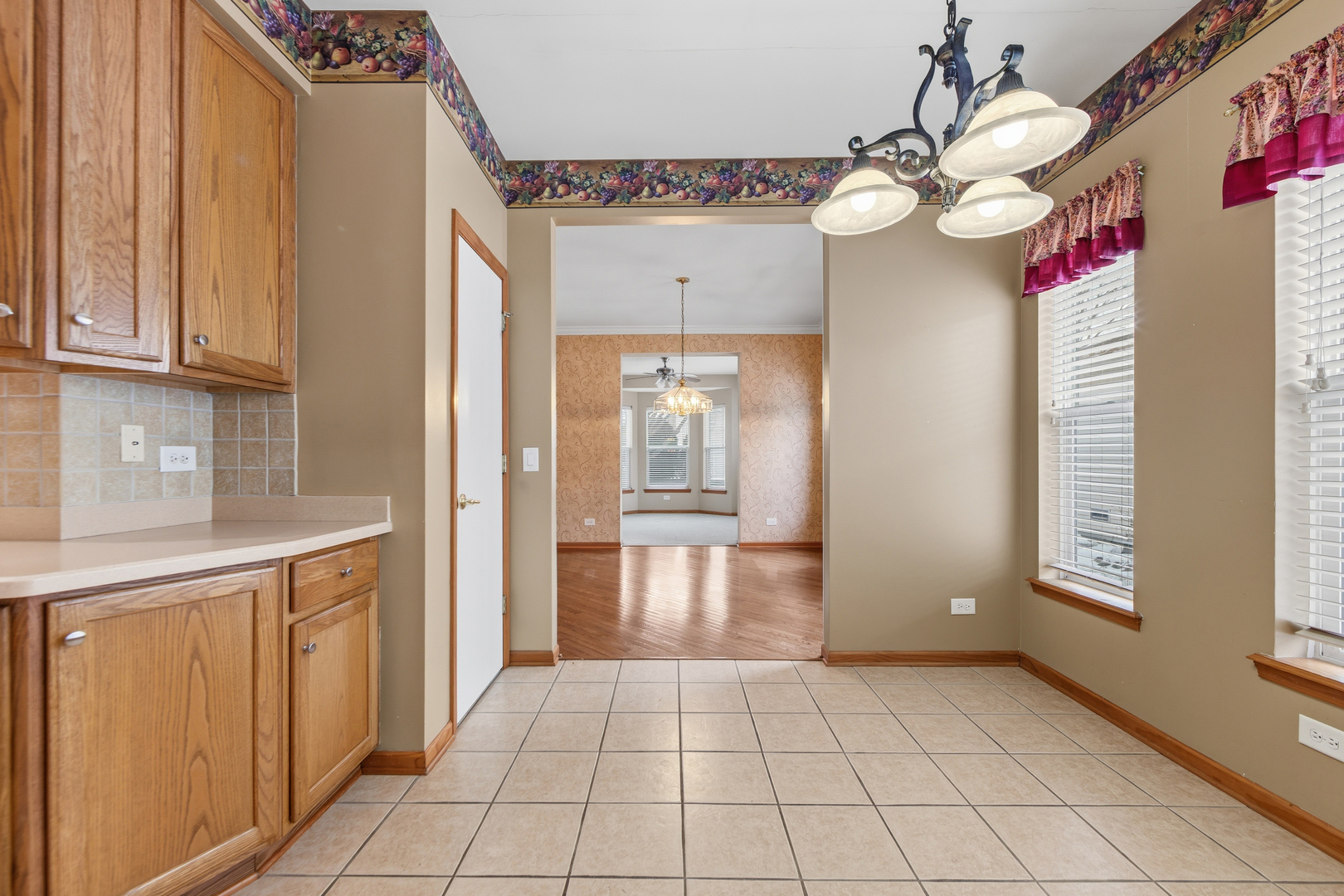 102 Hitching Post Lane Grayslake, IL 60030 - Photo 46 of 64