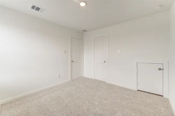 $2,499 | 9043 Rose Water Trail, Iowa Colony, TX 77583