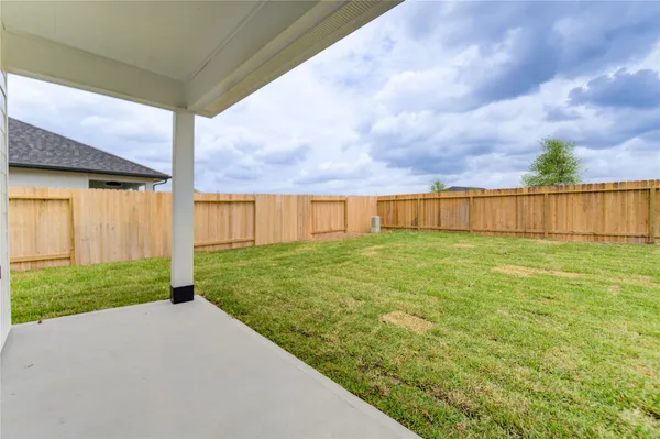 $2,499 | 9043 Rose Water Trail, Iowa Colony, TX 77583