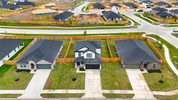 $2,499 | 9043 Rose Water Trail, Iowa Colony, TX 77583