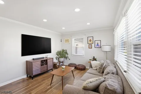 $675,000 | 239 3rd Avenue, Garwood, NJ 07027