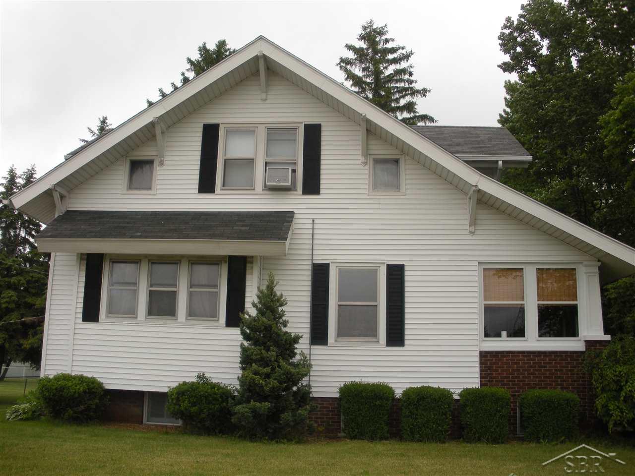 3775 Janes Road Saginaw, MI 48601 - Photo 27 of 34 31293621-26.JPG