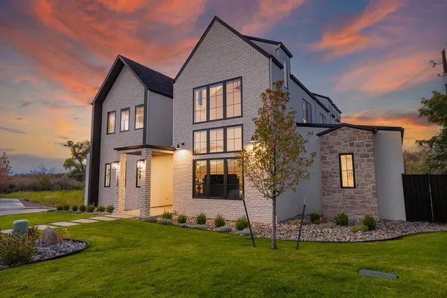 a front view of house with yard