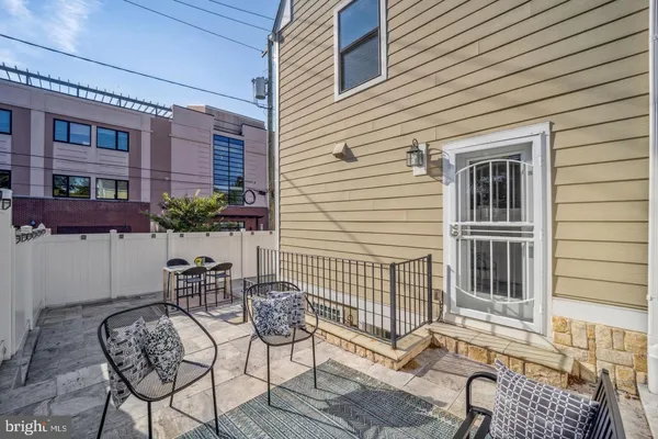 $6,300 | 901 Lawrence Street Northeast, Washington, DC 20017