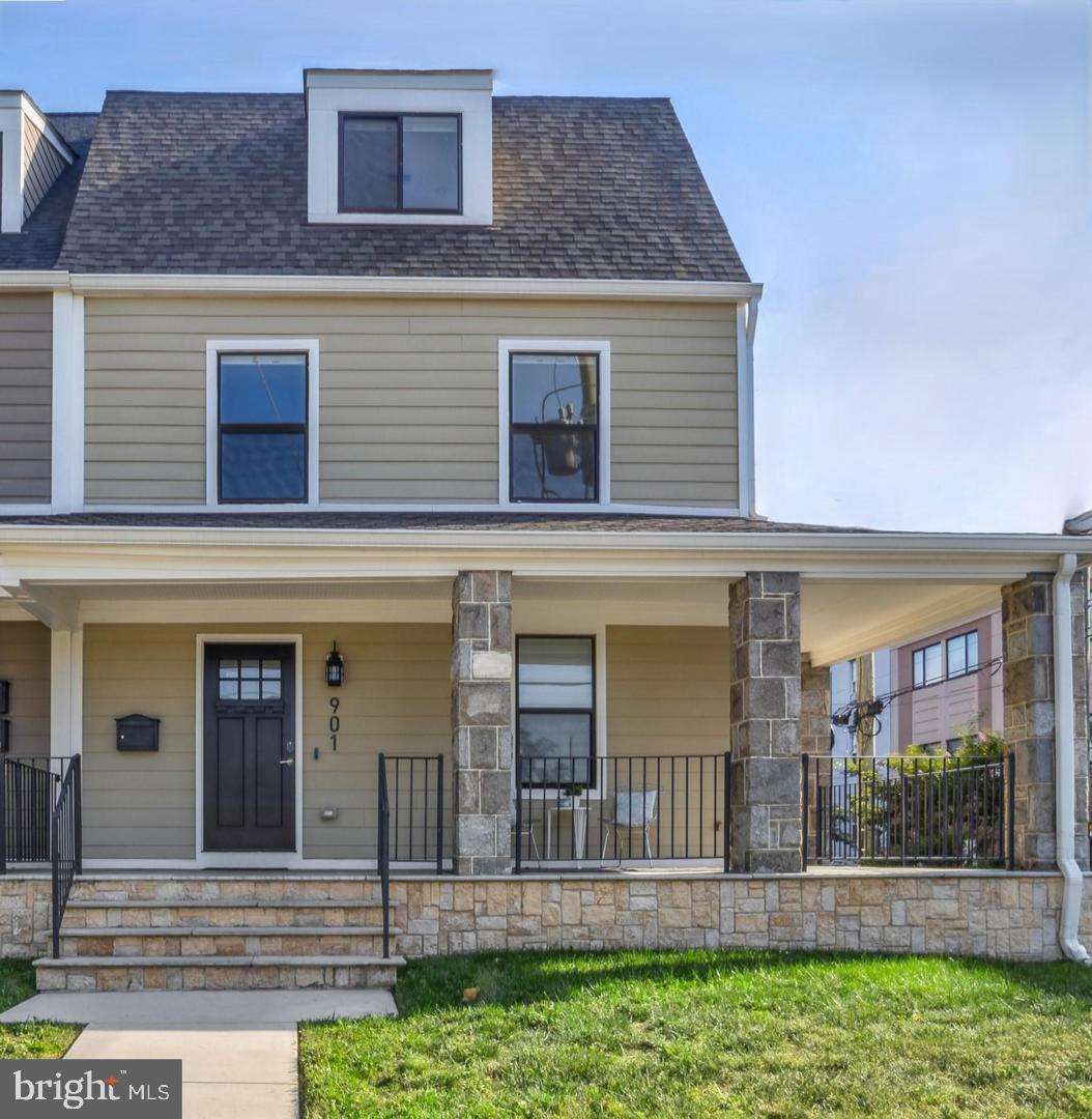 901 Lawrence Street Northeast Washington, DC 20017 - Photo 2 of 15 front view of a house