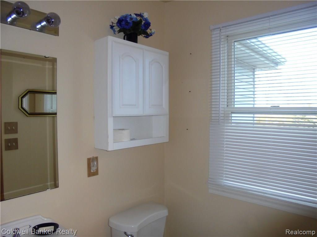 1777 Braidwood Road Memphis, MI 48041 - Photo 17 of 29 DSC04294.JPG