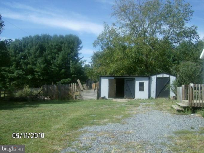 14858 Reva Road Reva, VA 22735 - Photo 15 of 16 Sheds and poultry house
