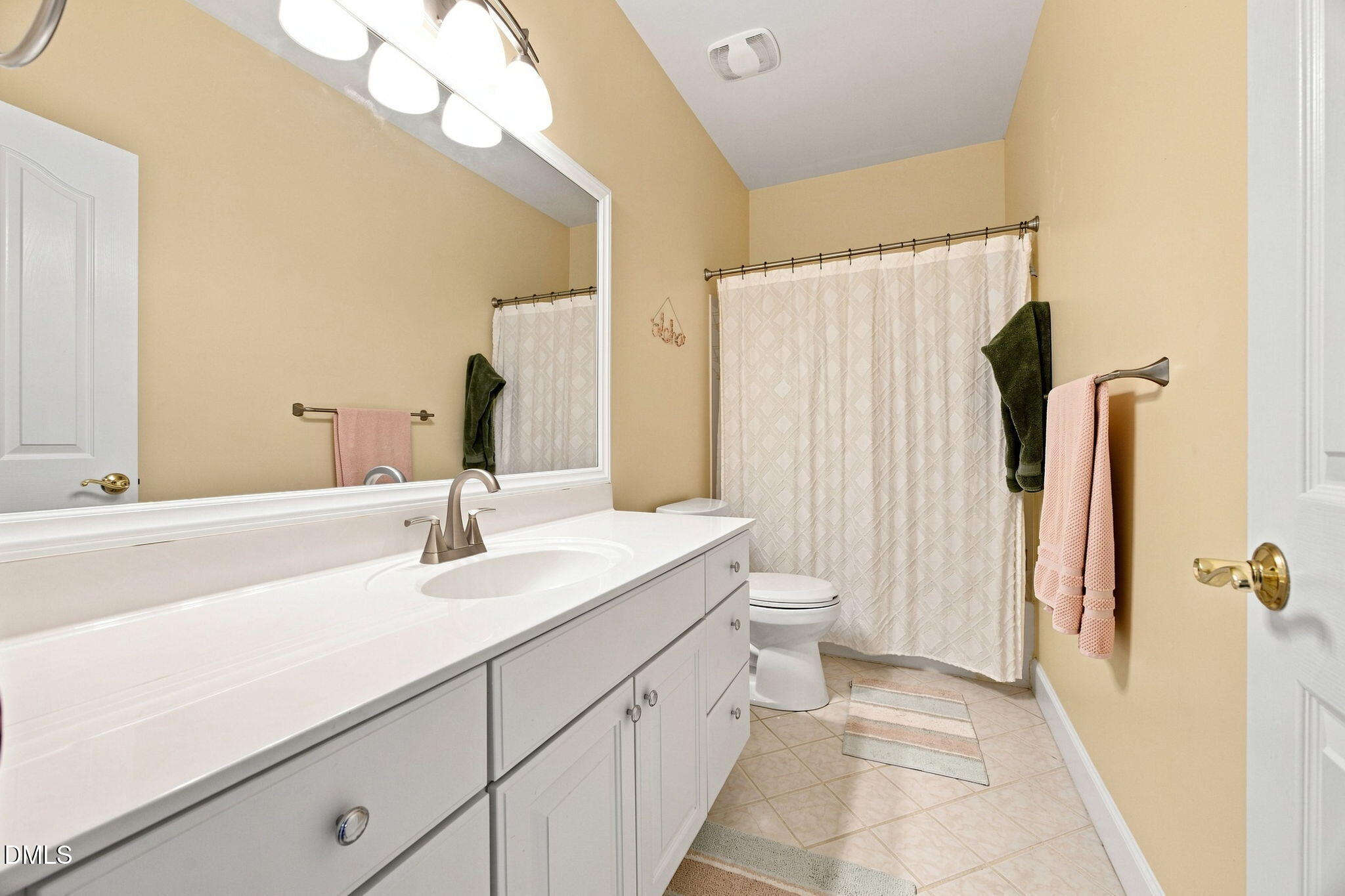 203 Ashton Hall Lane Raleigh, NC 27609 - Photo 23 of 50 45-web-or-mls-IMG_4342_edit