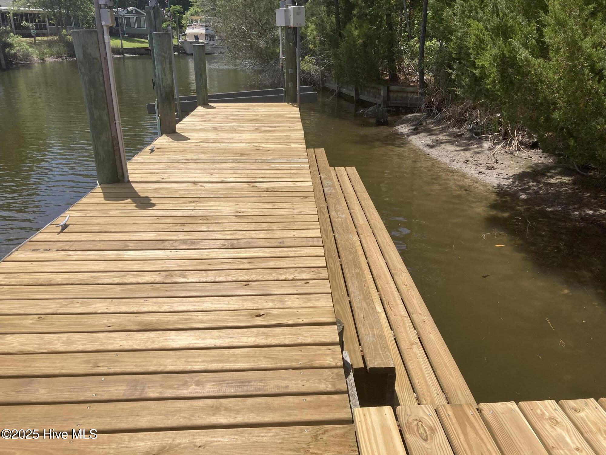 117 Pineview Drive Oriental, NC 28571 - Photo 6 of 6 kayak dock