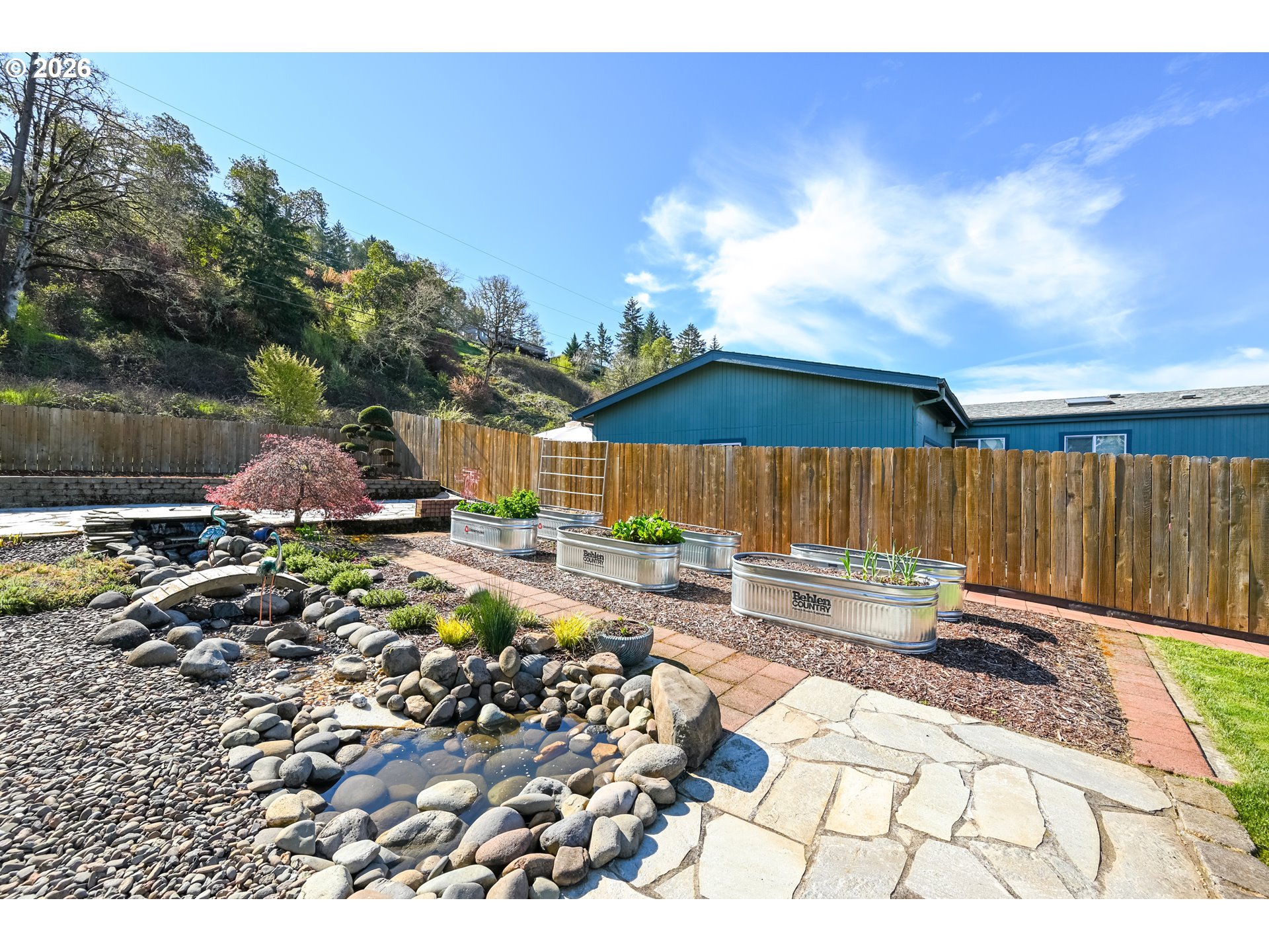 845 Sea Street Sutherlin, OR 97479 - Photo 36 of 45 Backyard
