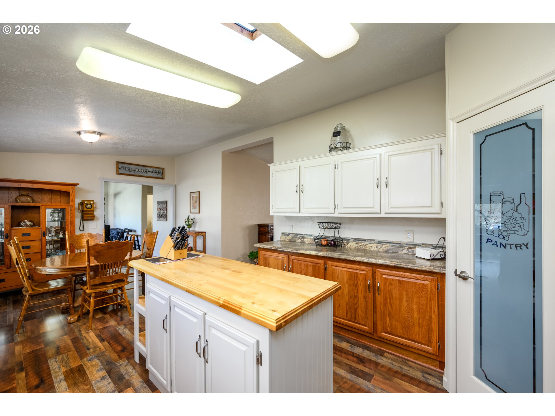 845 Sea Street Sutherlin, OR 97479 - Photo 7 of 45 Kitchen/Dining Room