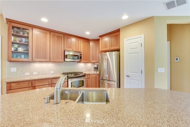 $600,000 | 12400 243rd Terrace Northeast, Redmond, WA 98053