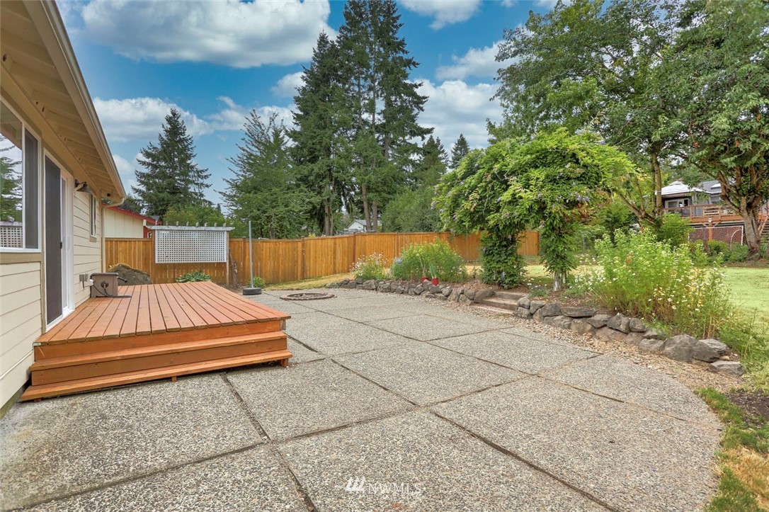 13212 Southeast 160th Place Renton, WA 98058 - Photo 21 of 25 Gallery Image 21