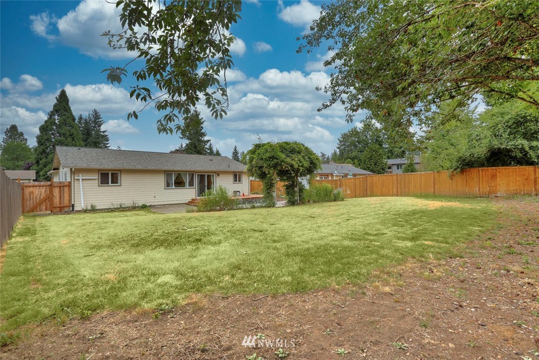 13212 Southeast 160th Place Renton, WA 98058 - Photo 24 of 25 Gallery Image 24