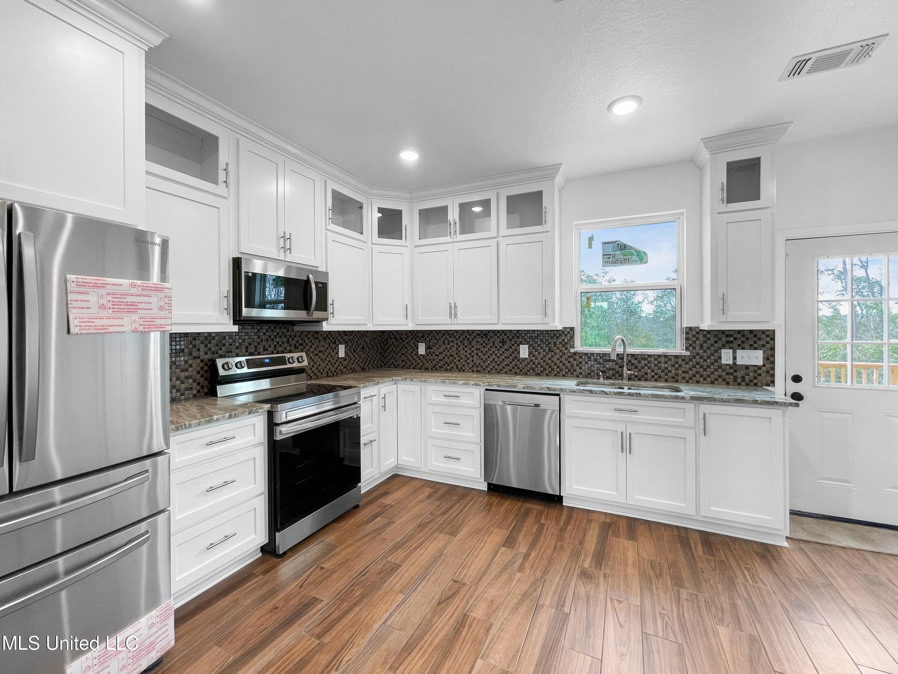 151 Beaver Dam Road Perkinston, MS 39573 - Photo 6 of 18 Kitchen3