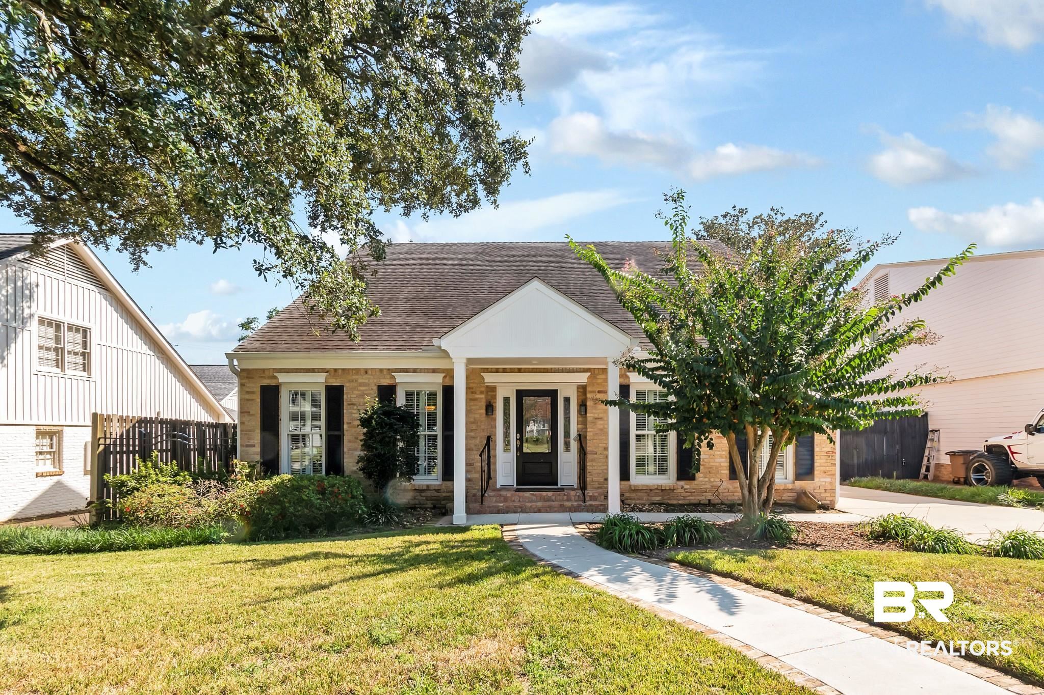 3905 McGregor Court Mobile, AL 36608 - Photo 2 of 38