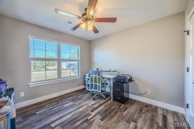 $304,900 | 141 La Vista Drive, Waynesville, MO 65583