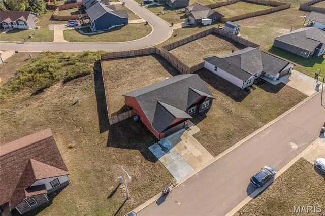 $304,900 | 141 La Vista Drive, Waynesville, MO 65583