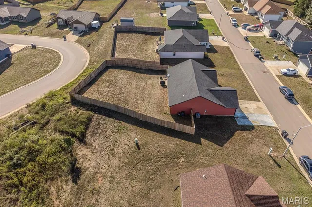 $304,900 | 141 La Vista Drive, Waynesville, MO 65583