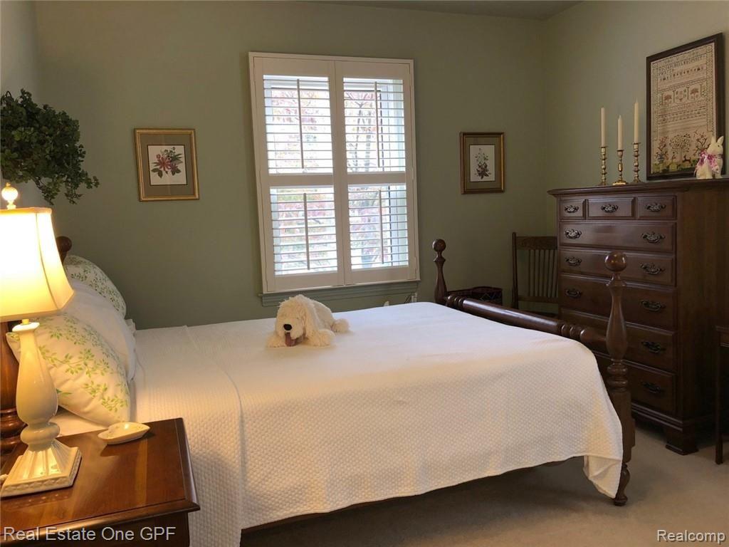225 Ridgemont Road Grosse Pointe Farms, MI 48236 - Photo 9 of 17