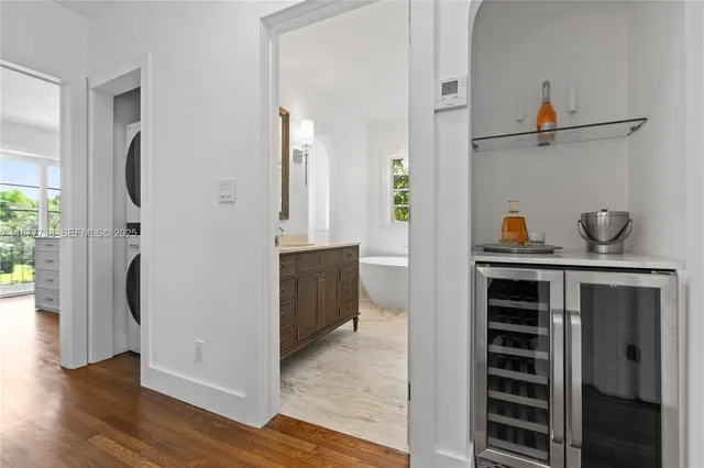 $3,250,000 | 1202 Granada Boulevard, Coral Gables, FL 33134