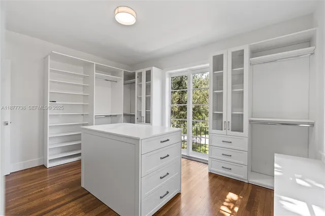 $3,250,000 | 1202 Granada Boulevard, Coral Gables, FL 33134