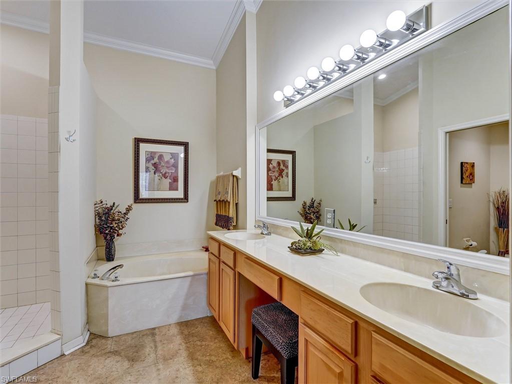 895 Eastham Way, Unit M202 Naples, FL 34104 - Photo 25 of 37