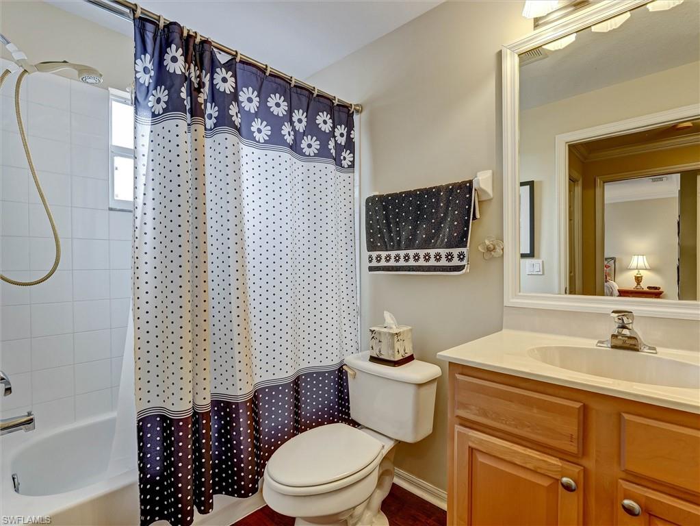 895 Eastham Way, Unit M202 Naples, FL 34104 - Photo 28 of 37