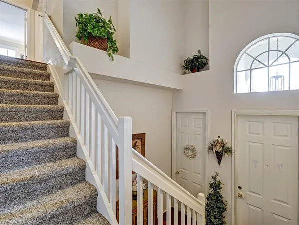 $429,900 | 895 Eastham Way, Unit M202, Naples, FL 34104