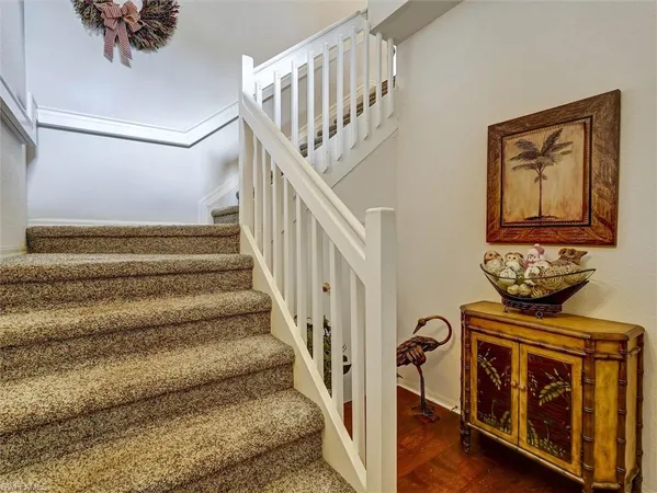 $429,900 | 895 Eastham Way, Unit M202, Naples, FL 34104