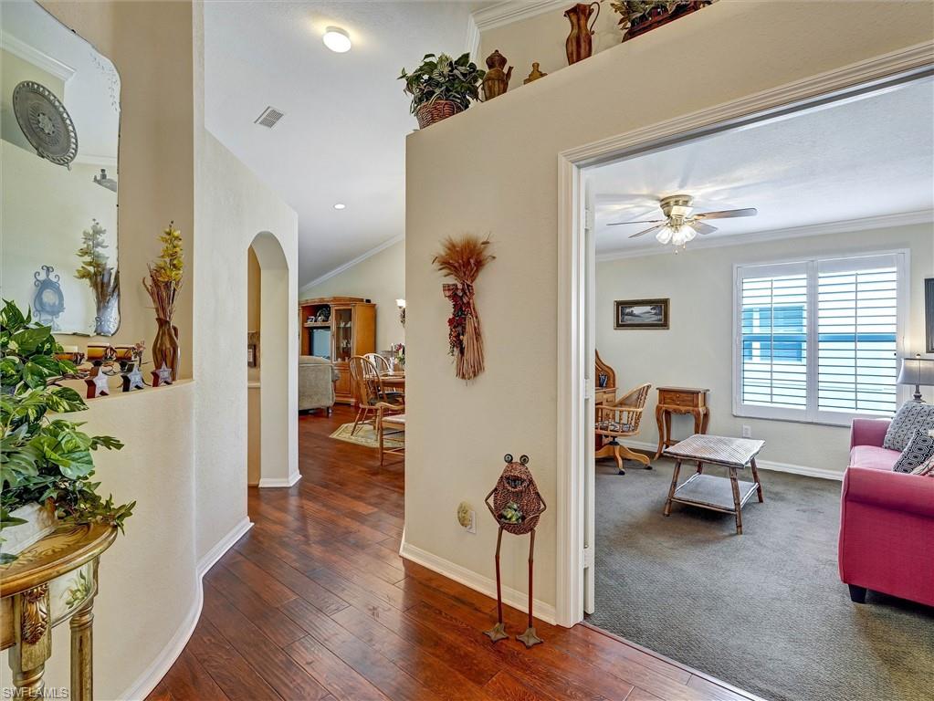 895 Eastham Way, Unit M202 Naples, FL 34104 - Photo 7 of 37