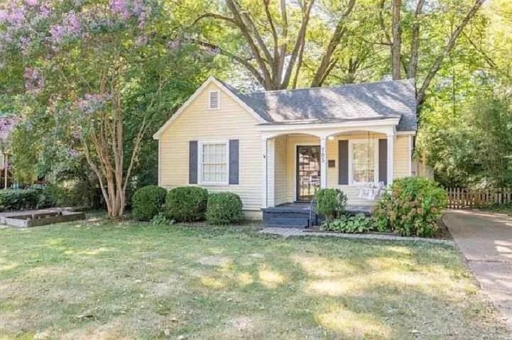 705 Loeb Street Memphis, TN 38111 - Photo 2 of 16 a view of a house with backyard and garden