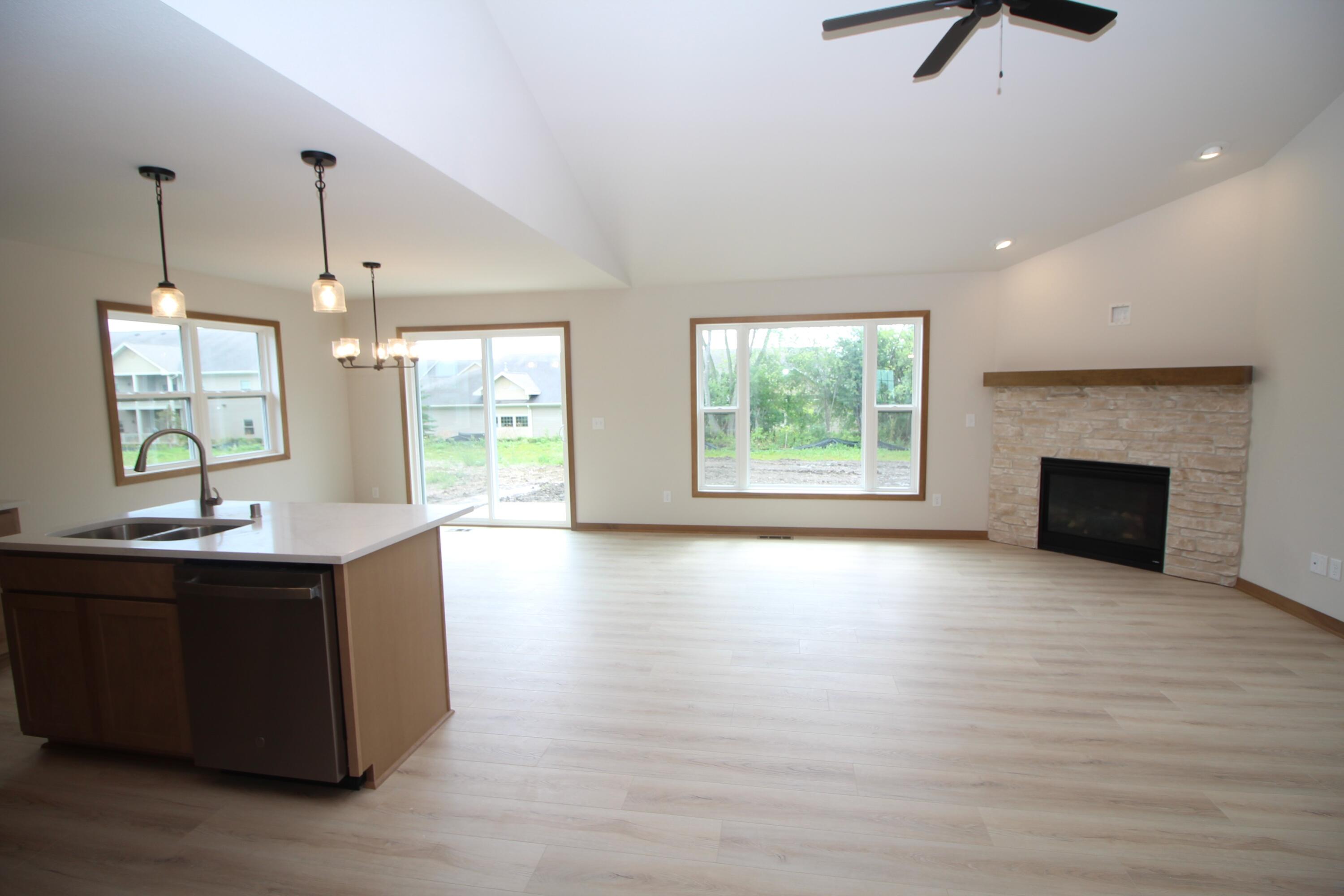5357 Independence Road Mount Pleasant, WI 53406 - Photo 11 of 20 535716