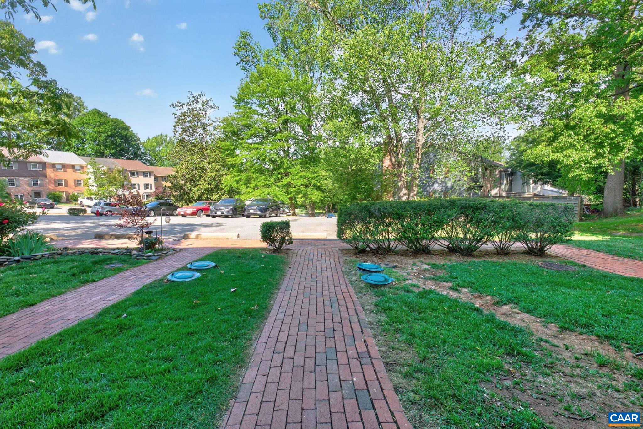 7 Georgetown Green Charlottesville, VA 22901 - Photo 3 of 46