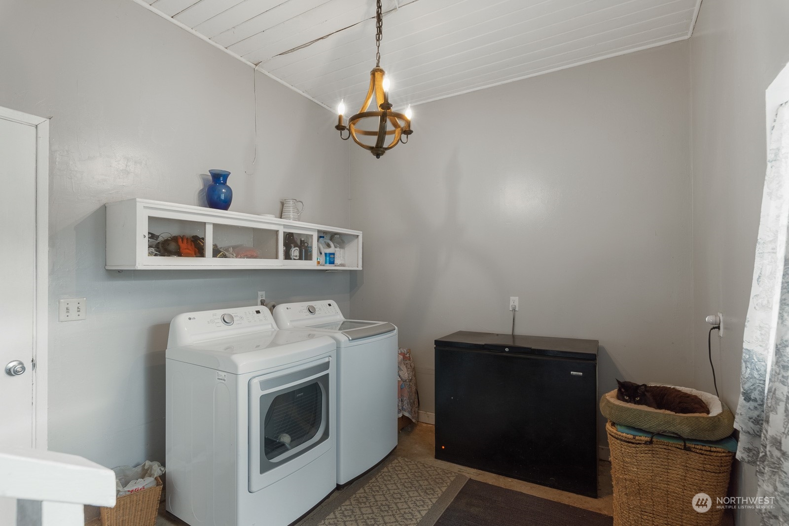 5709 Putnam Road Everson, WA 98247 - Photo 24 of 40 a room with storage and utility