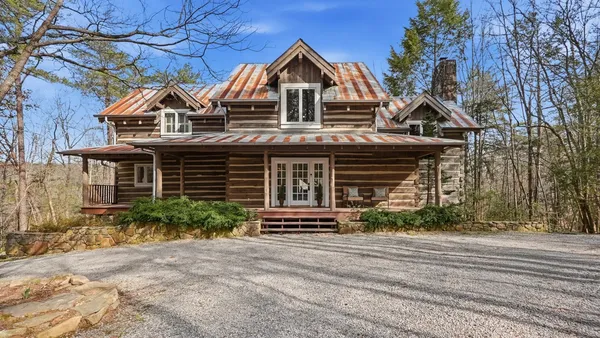 $825,000 | 1908 Clear Brooks Drive, Signal Mountain, TN 37377