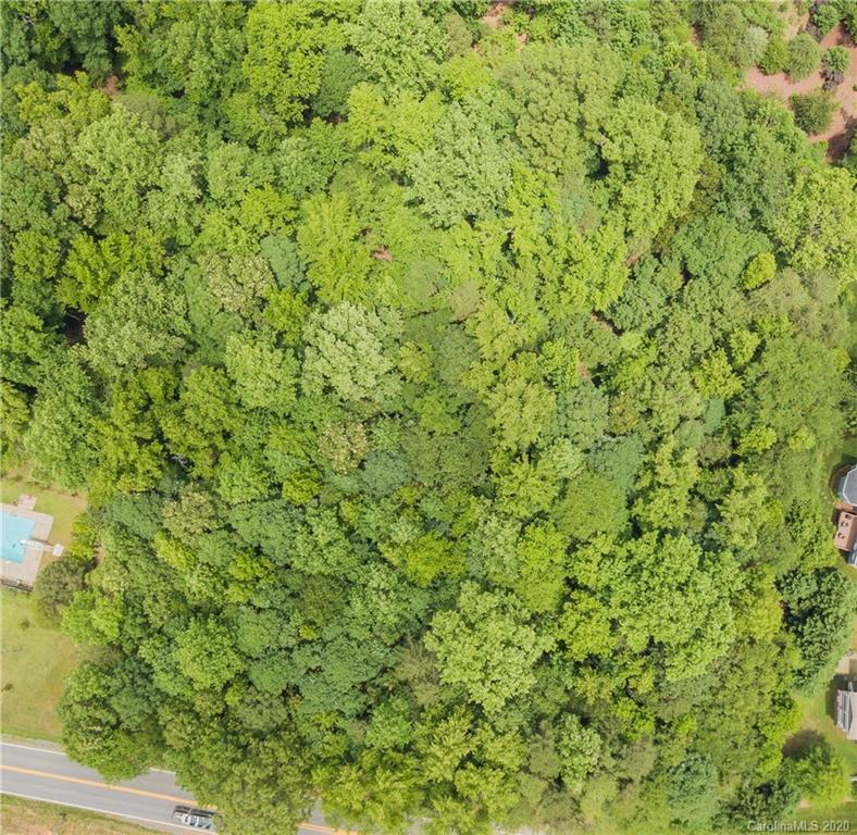 --- New Gray Rock Road Fort Mill, SC 29708 - Photo 1 of 7 a view of a green field