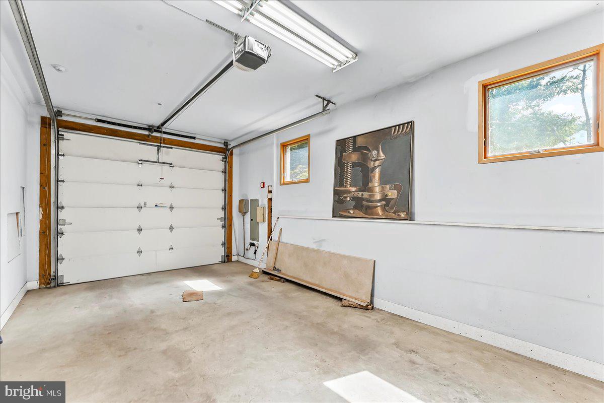 157 Bortondale Road Media, PA 19063 - Photo 20 of 36 garage in dwelling