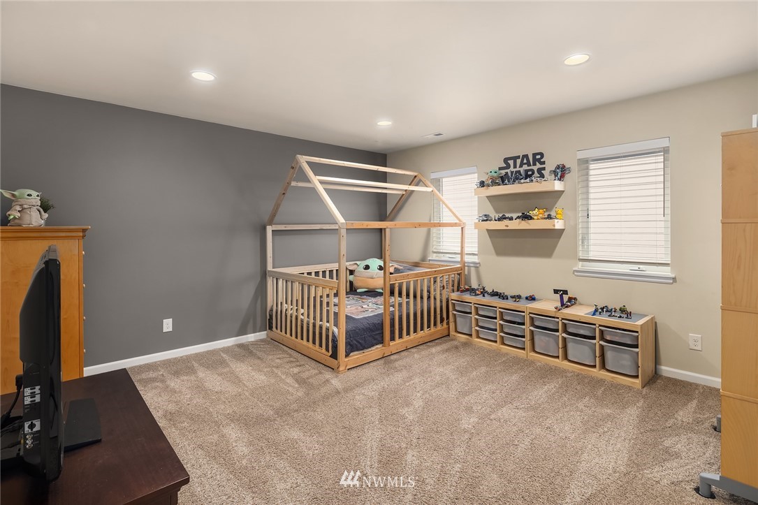 13700 174th Avenue Southeast Renton, WA 98059 - Photo 29 of 40 Gallery Image 29